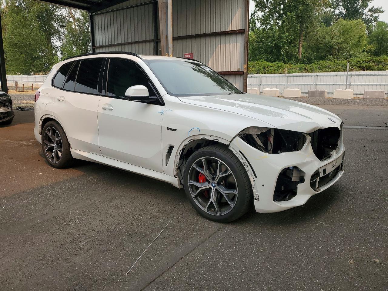 2023 BMW X5 xDrive45E - zdjęcie 4