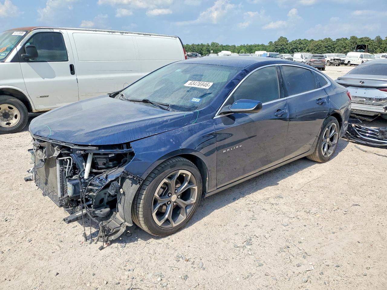 2020 Chevrolet Malibu Lt - zdjęcie główne