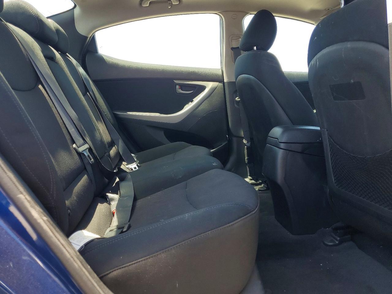 2016 Hyundai Elantra Value Edition - zdjęcie 10