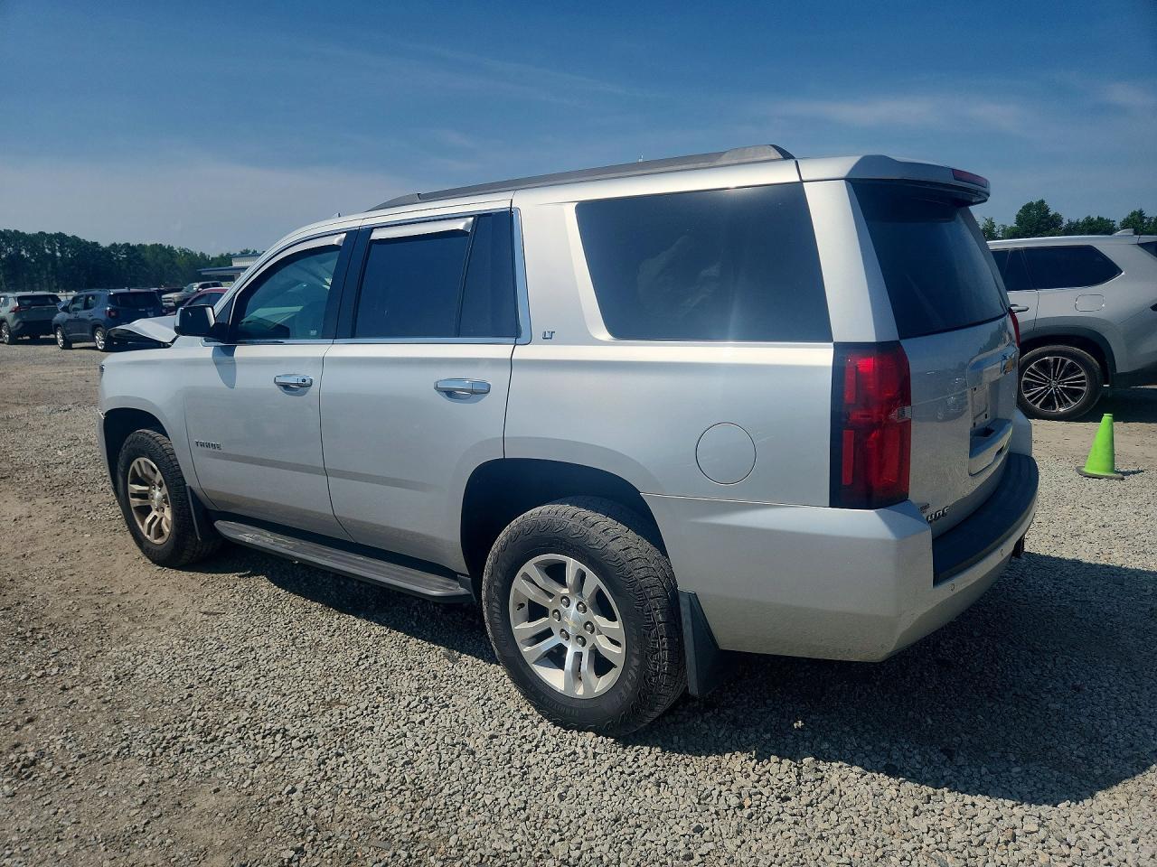 2017 Chevrolet Tahoe K1500 Lt - zdjęcie 2