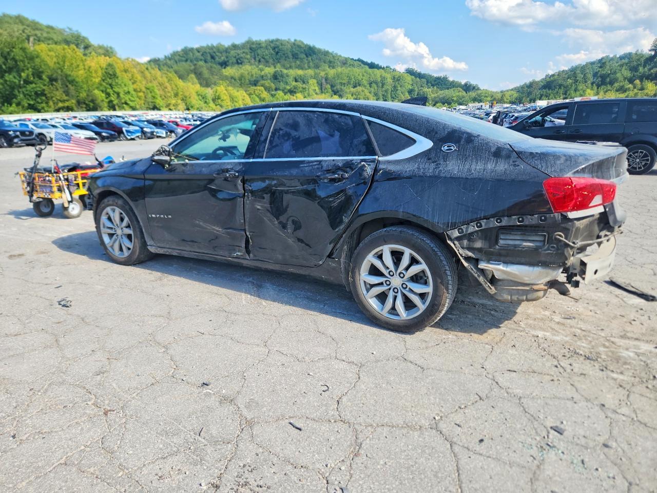 2018 Chevrolet Impala Lt - zdjęcie 2