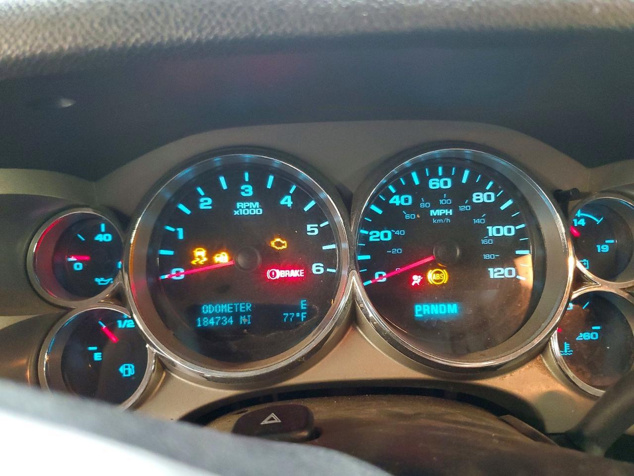 2013 Chevrolet Silverado C1500 Heavy Duty - zdjęcie 9