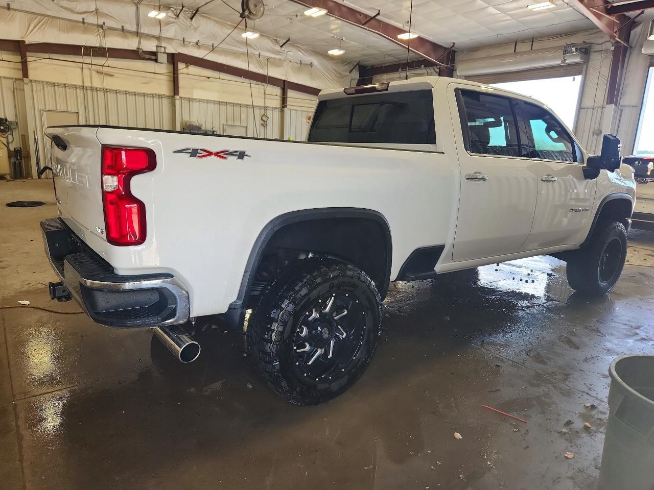 2020 Chevrolet Silverado K2500 Heavy Duty Ltz - zdjęcie 3