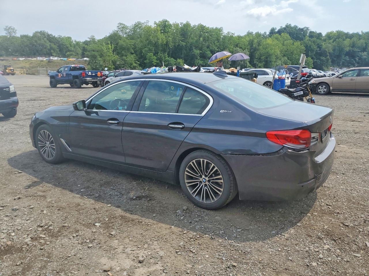 2018 BMW Seria 5 530e - zdjęcie 2