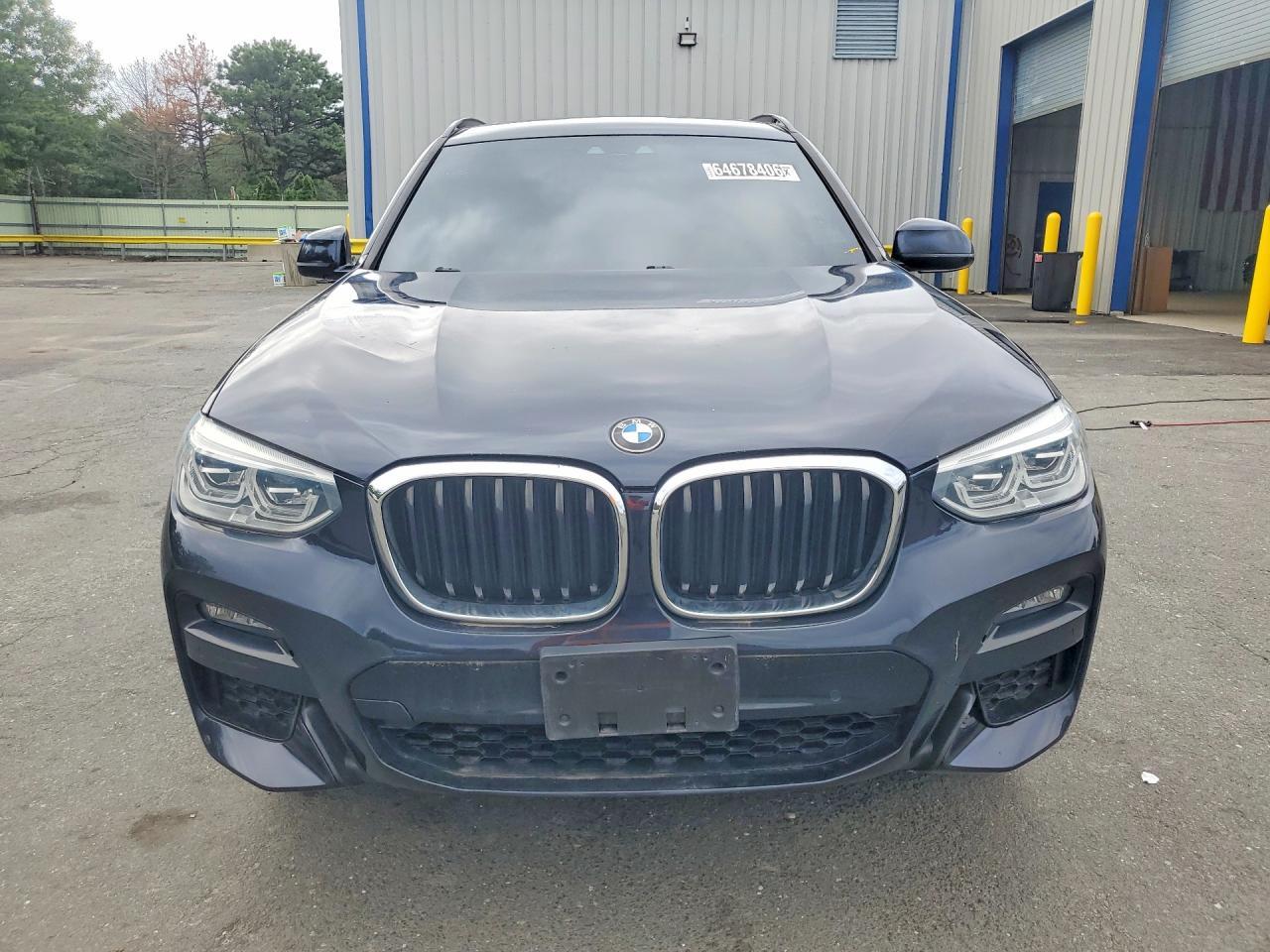 2021 BMW X3 xDrive30I - zdjęcie 5