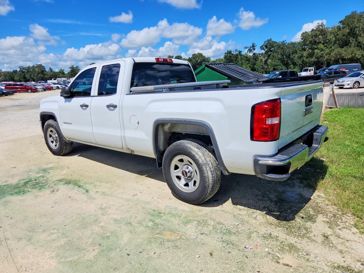 2018 GMC Sierra C1500 - zdjęcie 2