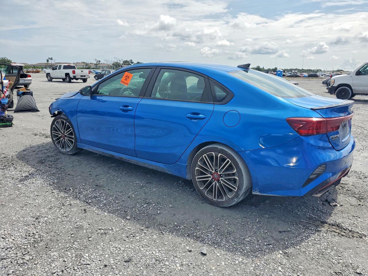 2024 Kia Forte Gt - zdjęcie 2