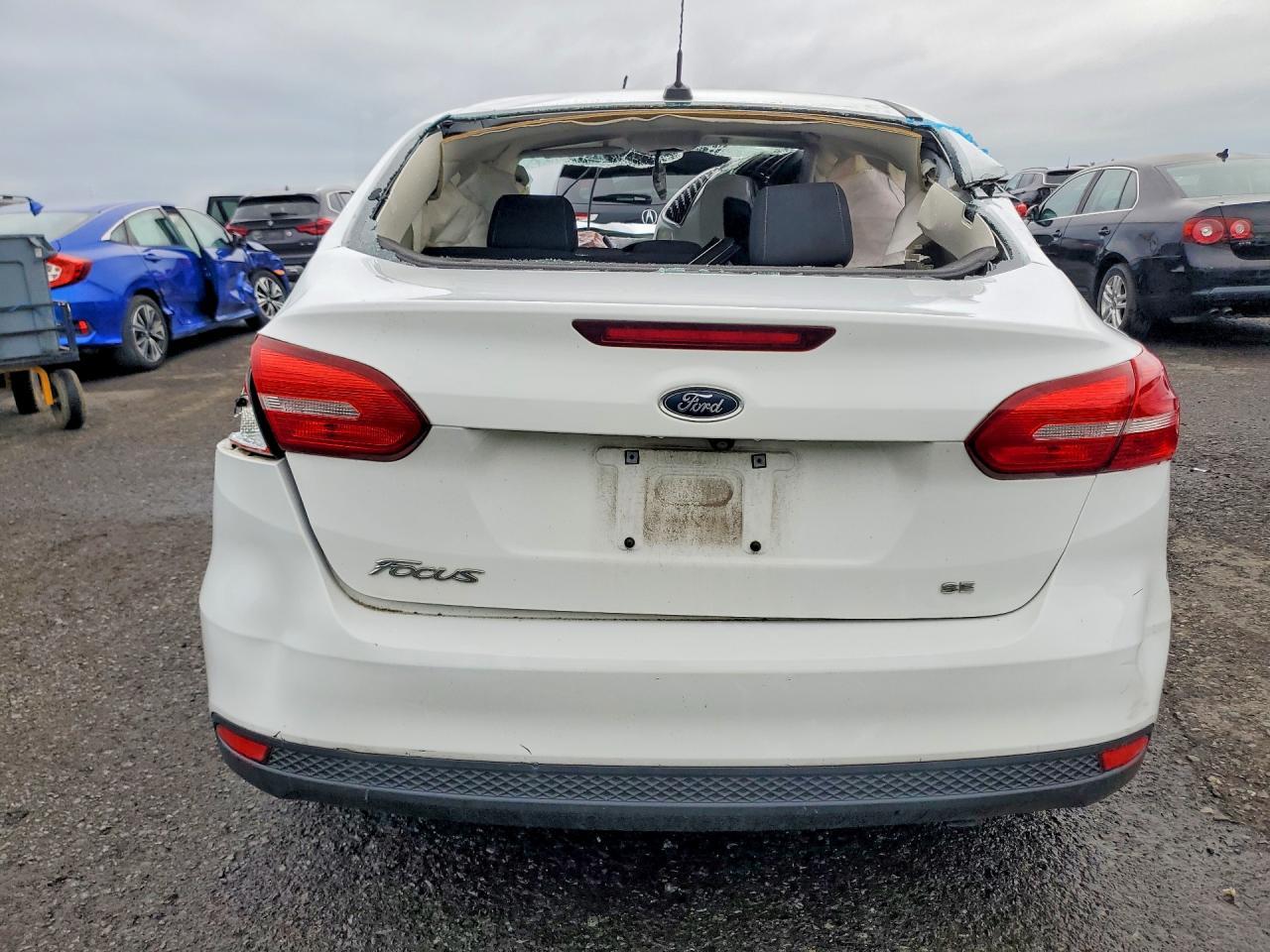 2016 Ford Focus Se - zdjęcie 6