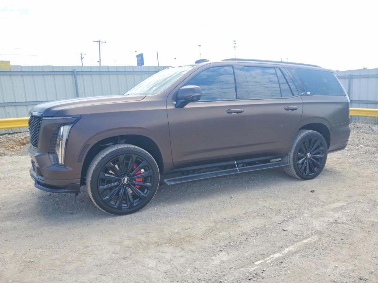 2025 Cadillac Escalade V - zdjęcie główne