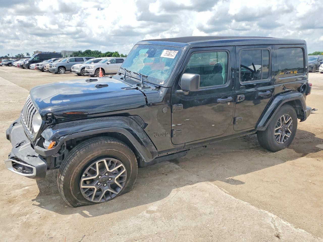2026 Jeep Wrangler Sahara - zdjęcie główne