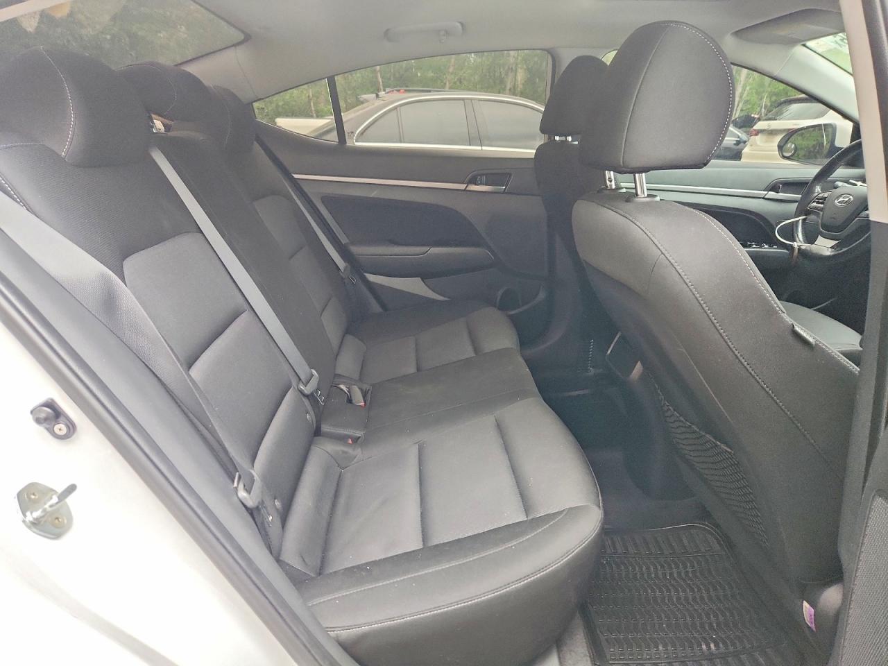 2018 Hyundai Elantra Sel - zdjęcie 10