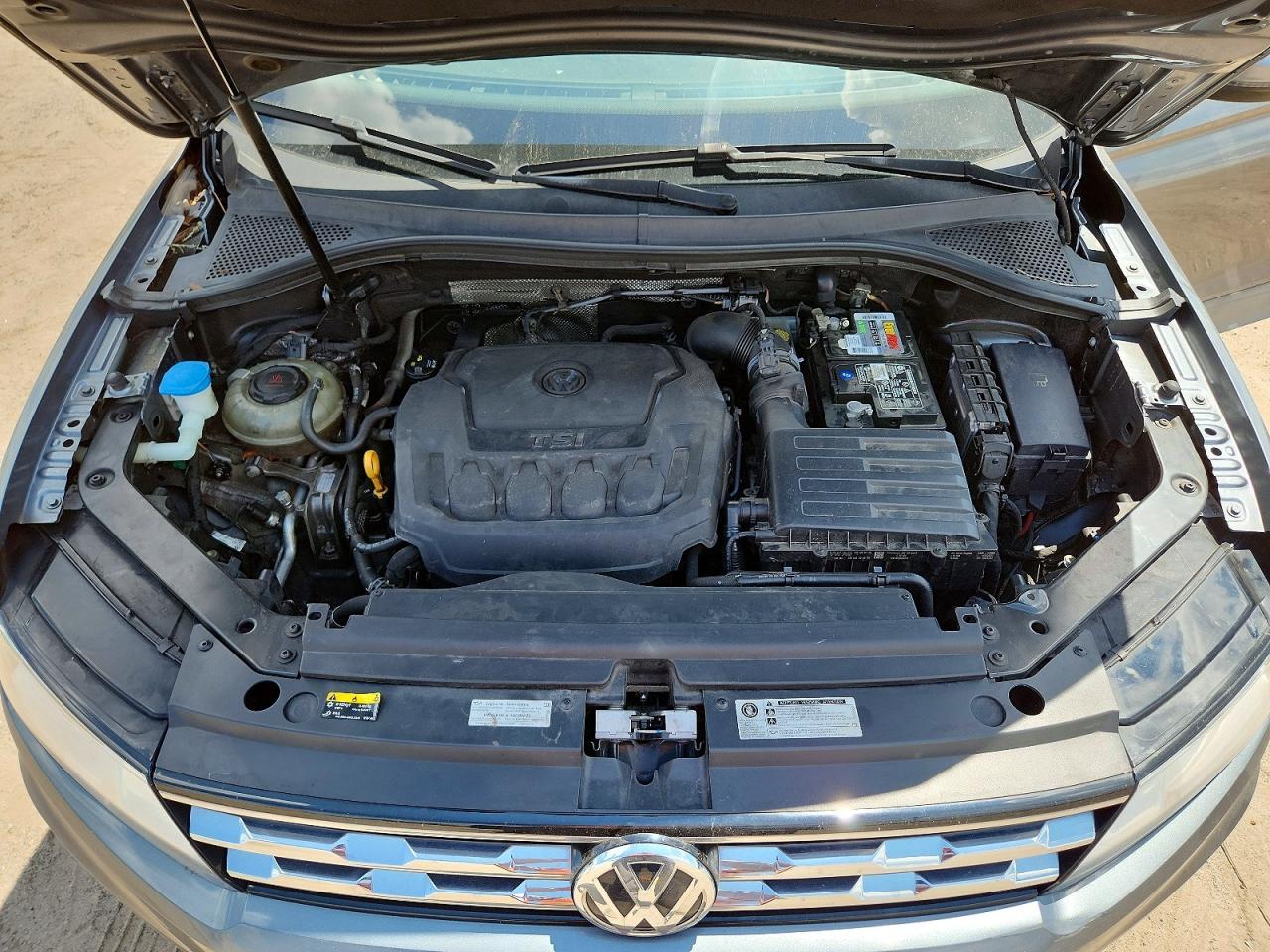 2018 Volkswagen Tiguan S - zdjęcie 12