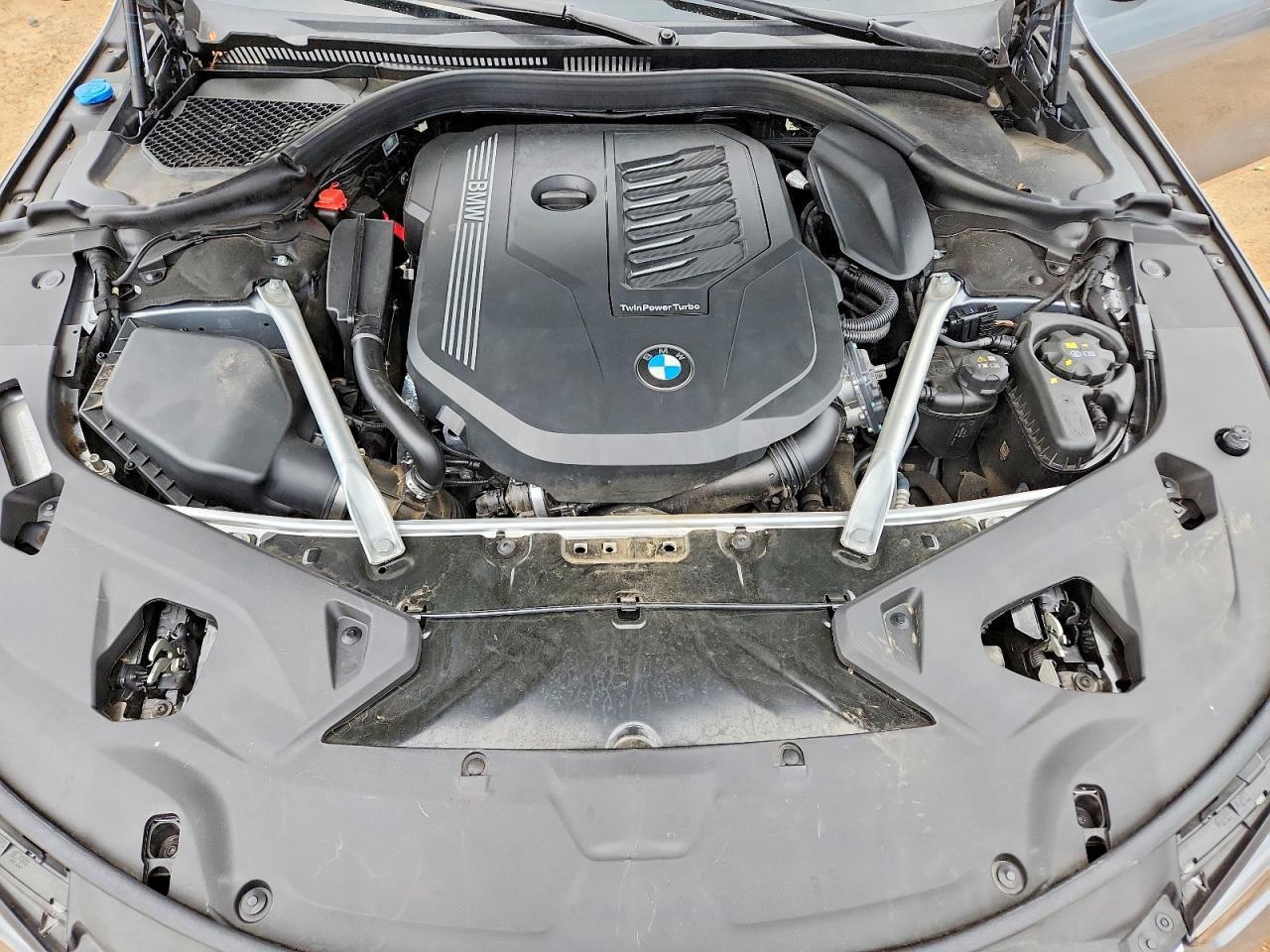 2024 BMW 840I - zdjęcie 11