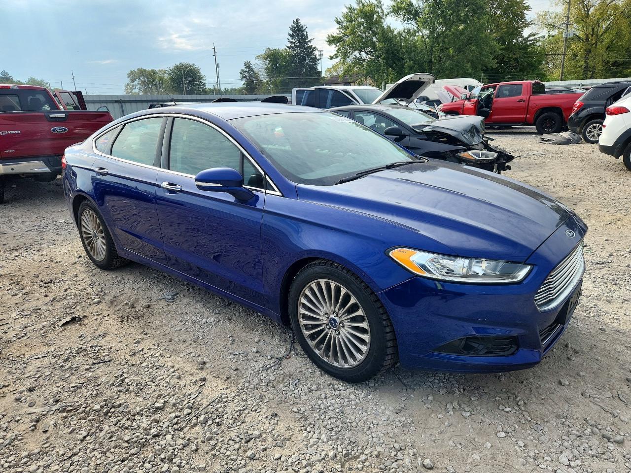 2016 Ford Fusion Titanium - zdjęcie 4