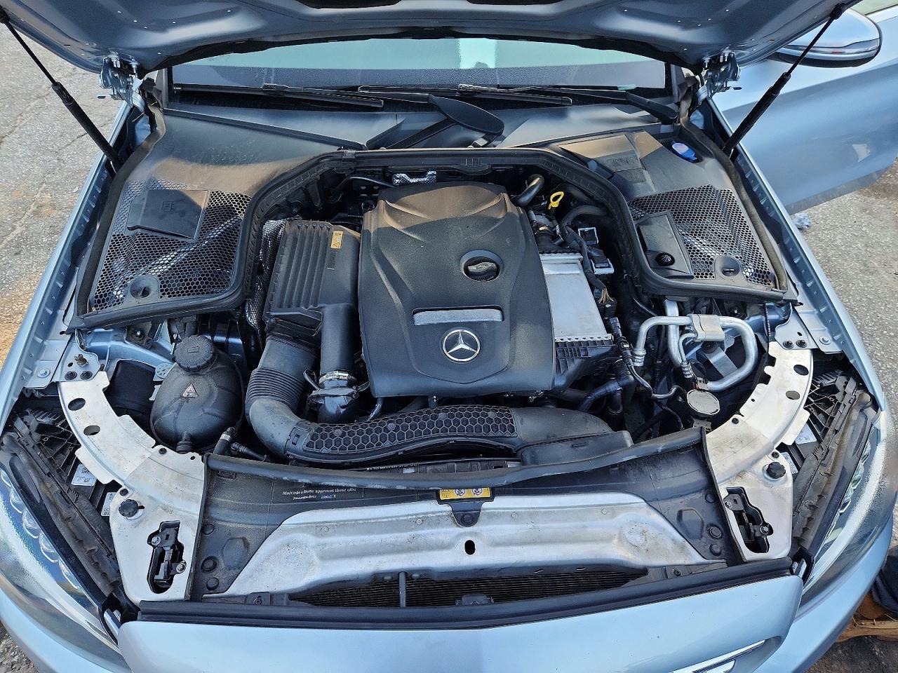 2018 Mercedes-Benz Klasa C - zdjęcie 11