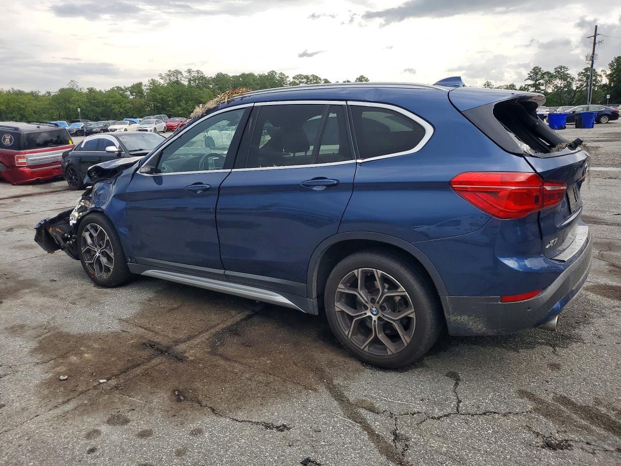 2021 BMW X1 Sdrive28I - zdjęcie 2