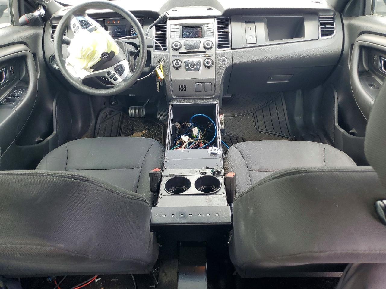 2019 Ford Taurus Police Interceptor - zdjęcie 8