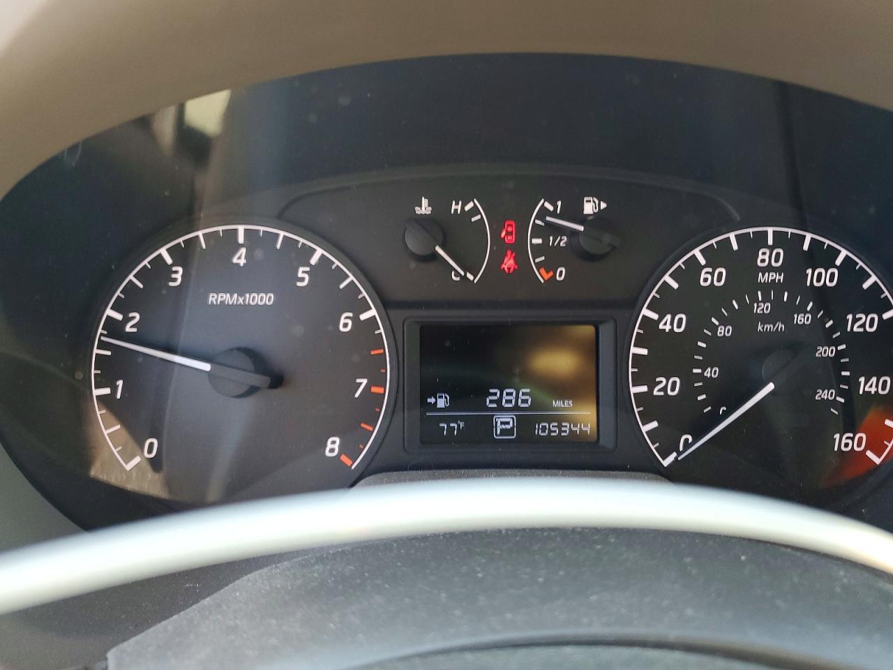 2014 Nissan Sentra S - zdjęcie 9