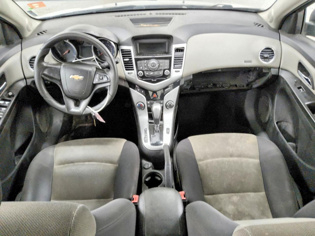 2013 Chevrolet Cruze Ls - zdjęcie 8