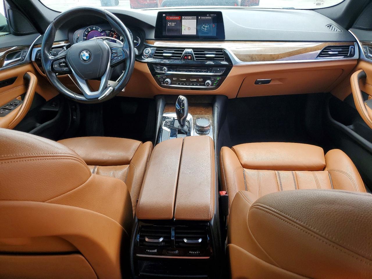 2019 BMW 540 I - zdjęcie 8
