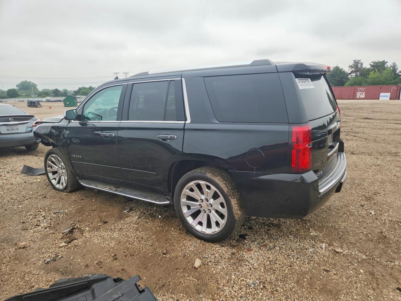 2020 Chevrolet Tahoe K1500 Premier - zdjęcie 2