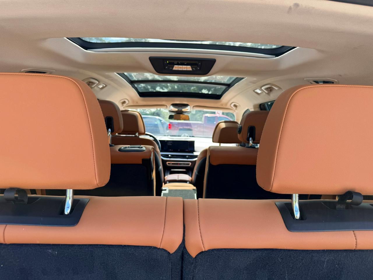 2023 BMW X7 xDrive40I - zdjęcie 7