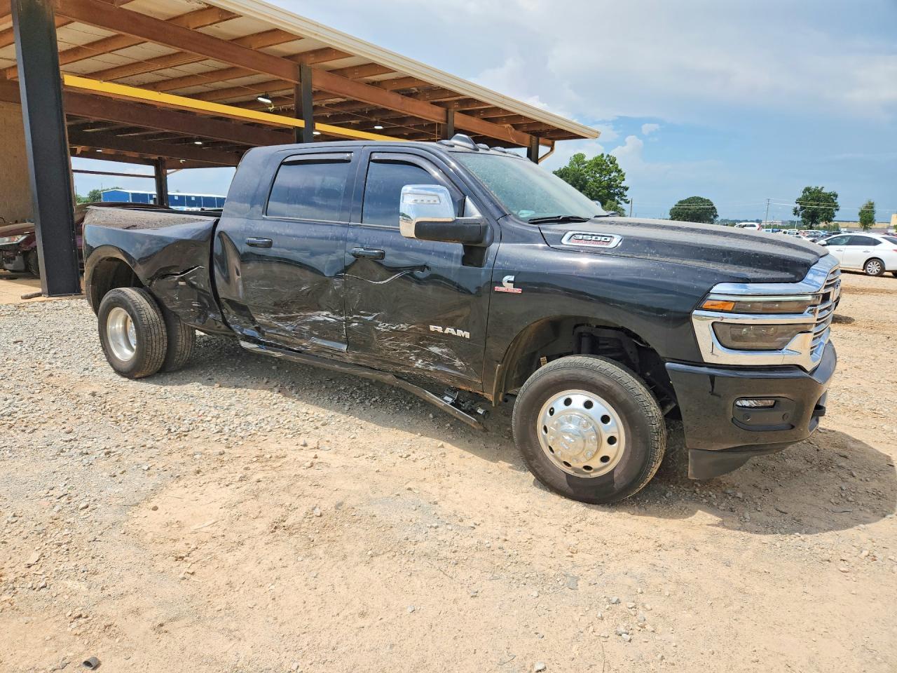 2026 Ram 3500 Laramie - zdjęcie 4