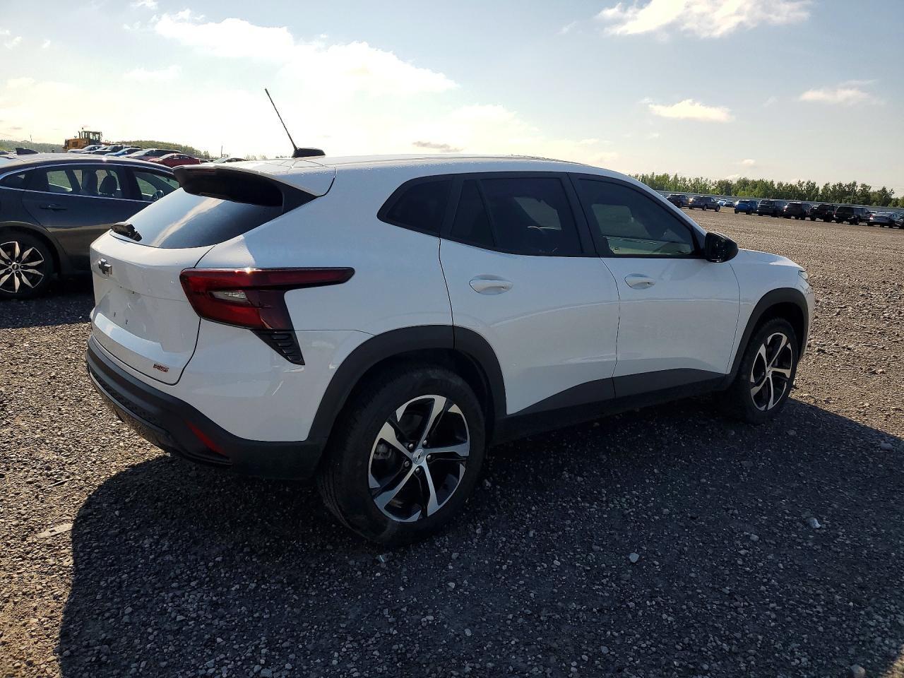 2025 Chevrolet Trax 1Rs - zdjęcie 3