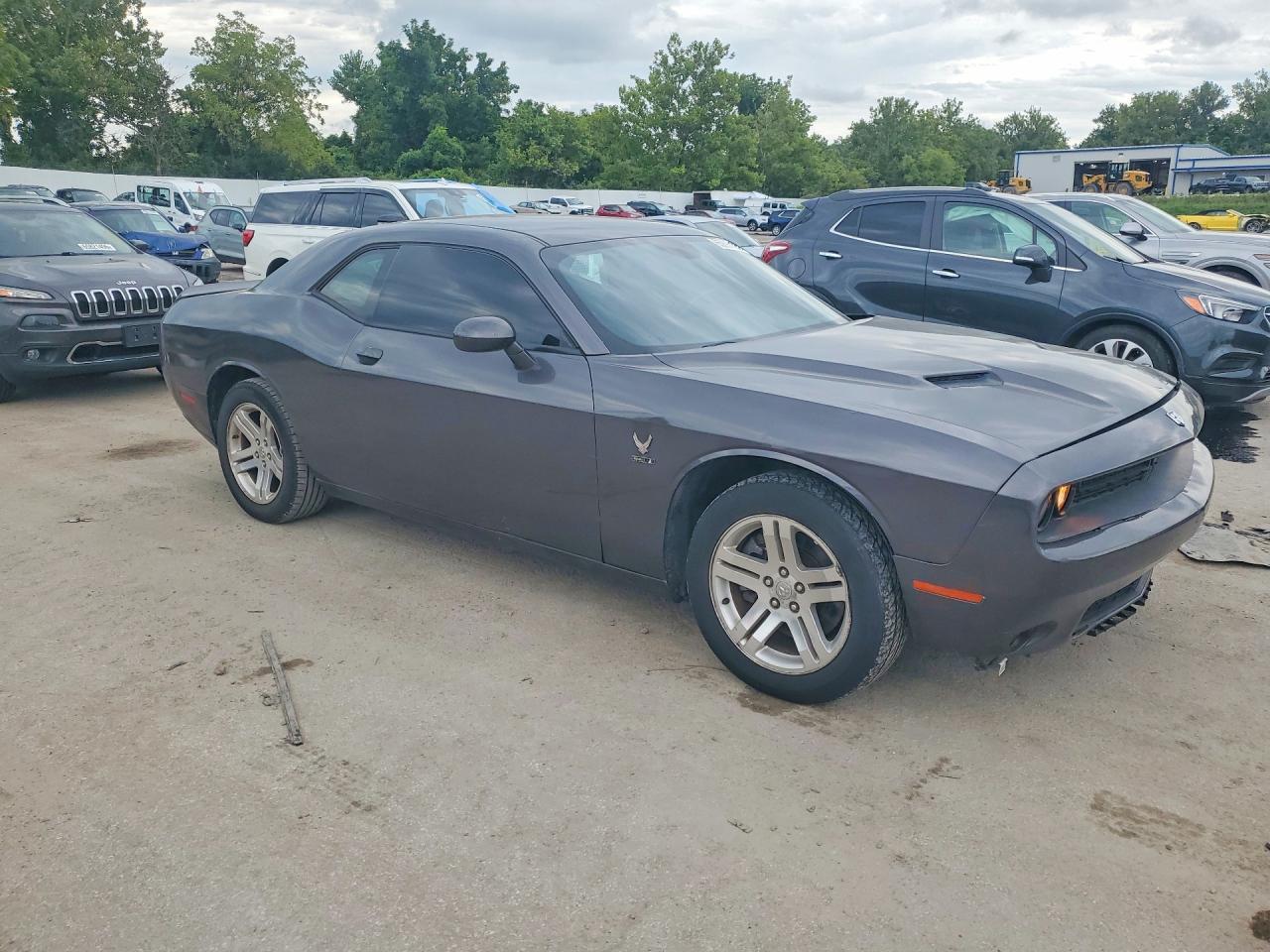 2015 Dodge Challenger Sxt Plus - zdjęcie 4