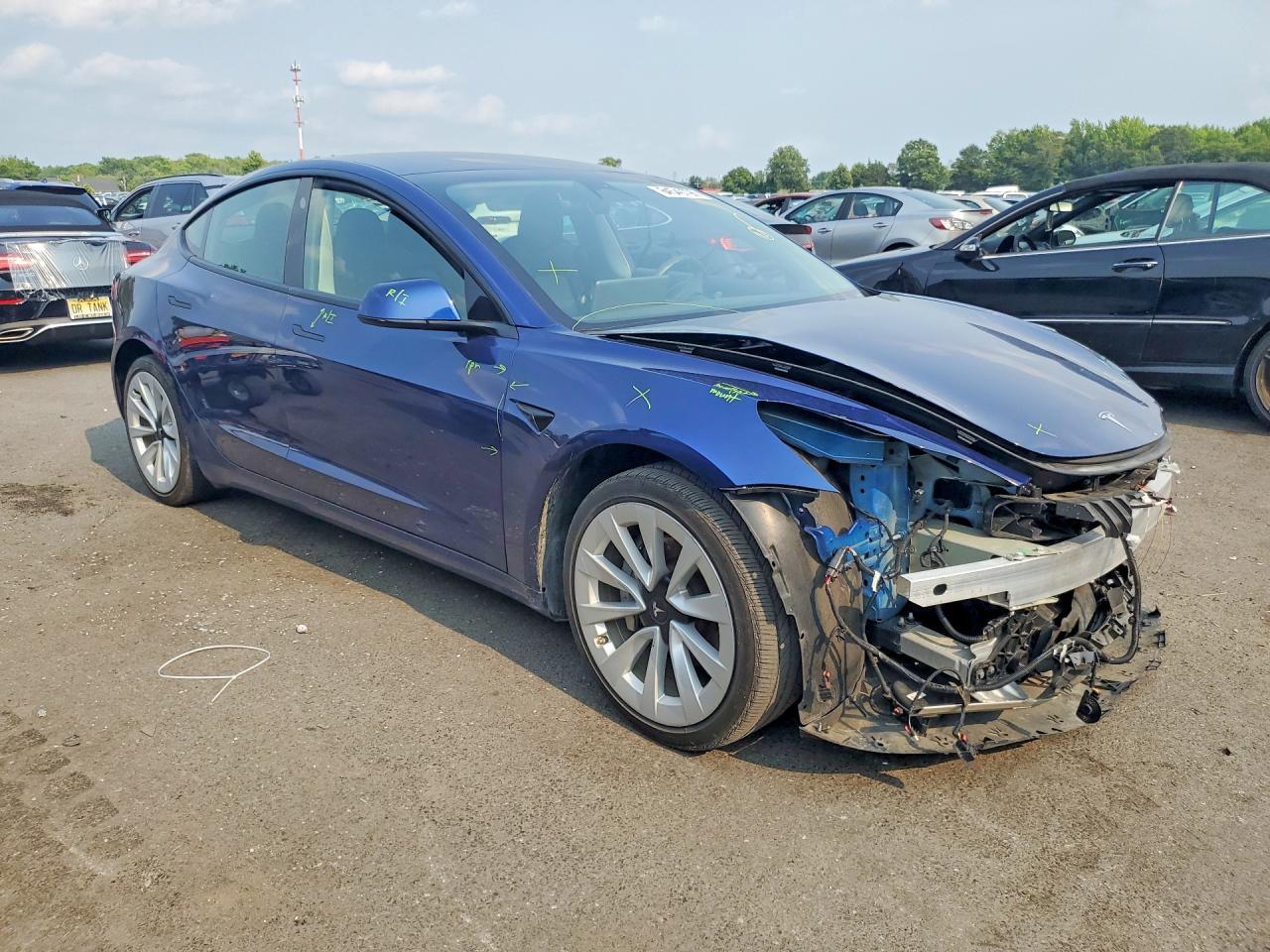 2022 Tesla Model 3 - zdjęcie 4