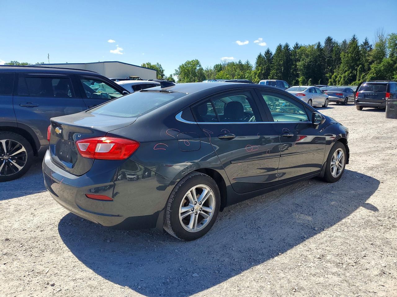 2017 Chevrolet Cruze Lt - zdjęcie 3