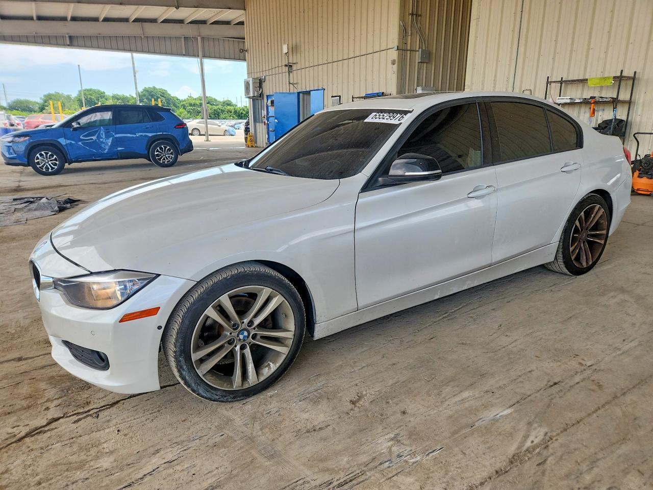 2015 BMW 328 I - zdjęcie główne
