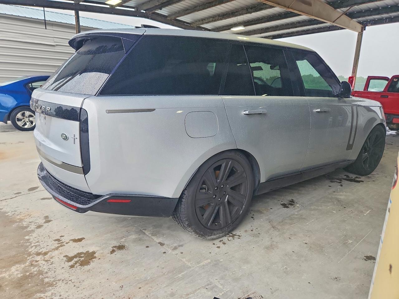 Land Rover Range Rover - zdjęcie 3