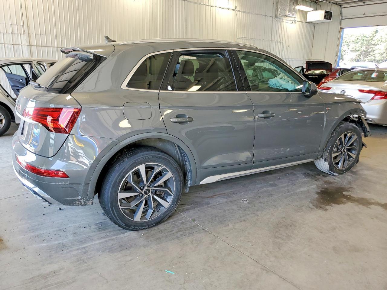 2023 Audi Q5 Premium Plus 45 - zdjęcie 3