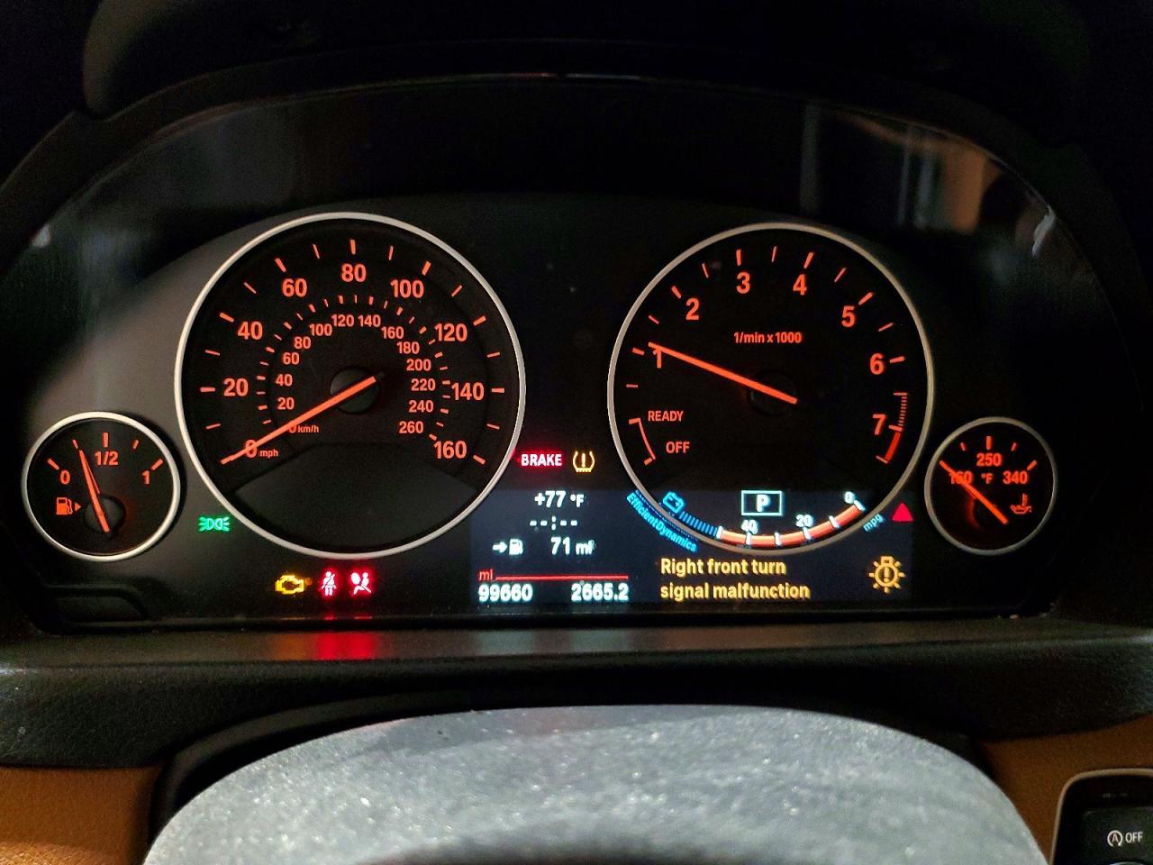2014 BMW Seria 3 328i - zdjęcie 9