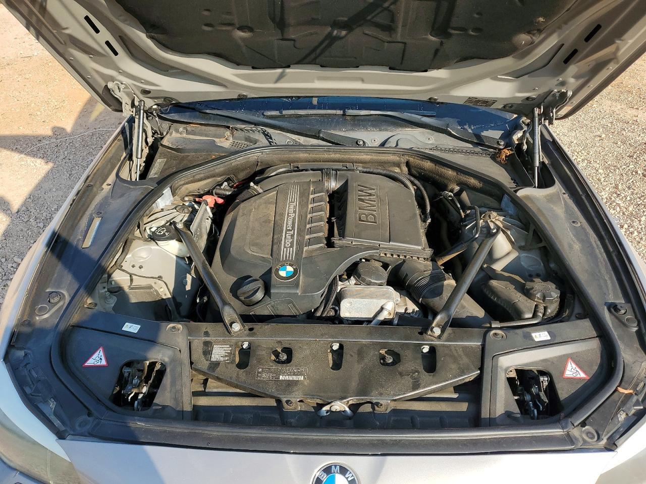 2013 BMW 535 I - zdjęcie 11