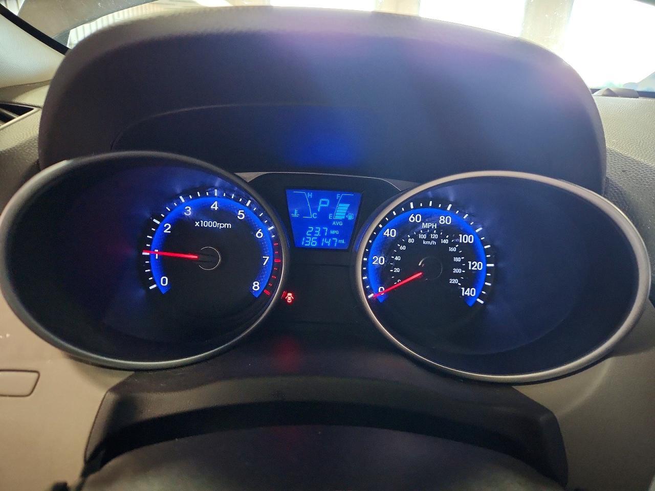 2014 Hyundai Tucson Limited - zdjęcie 9