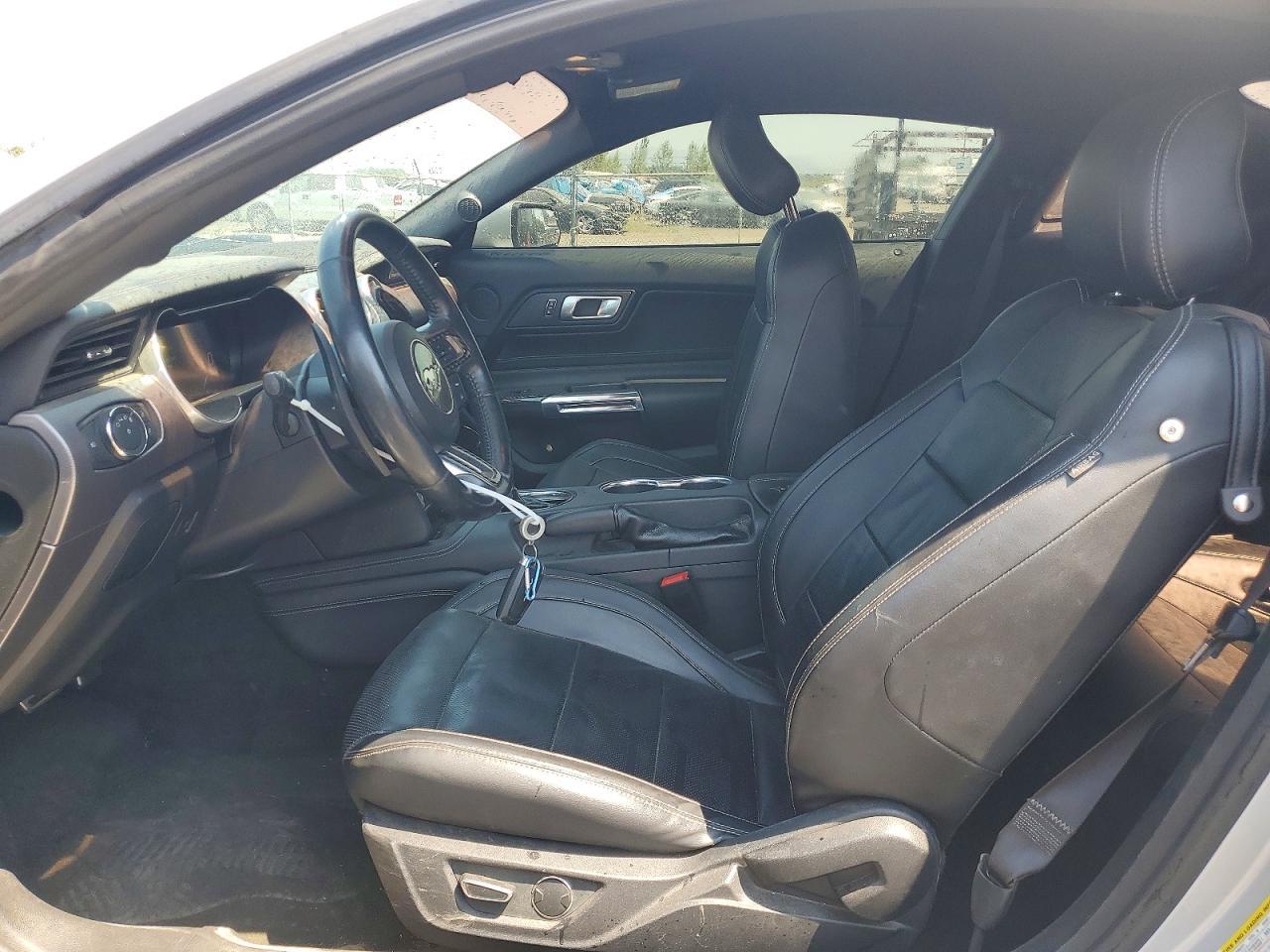 2018 Ford Mustang Base - zdjęcie 7
