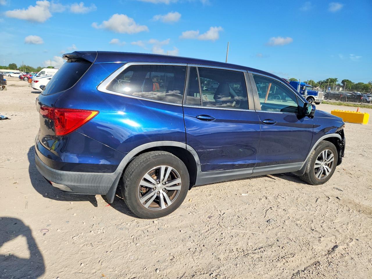 Honda Pilot - zdjęcie 3