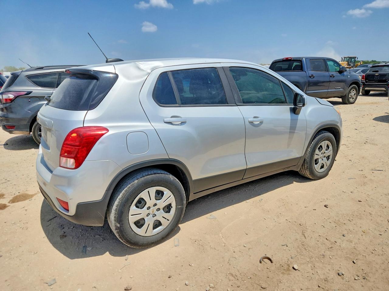 2018 Chevrolet Trax Ls - zdjęcie 3