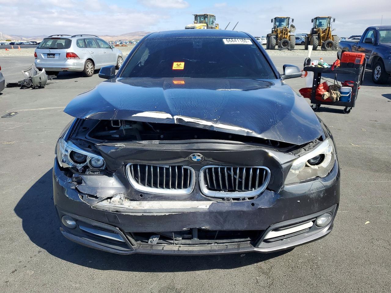 2016 BMW 528 I - zdjęcie 5