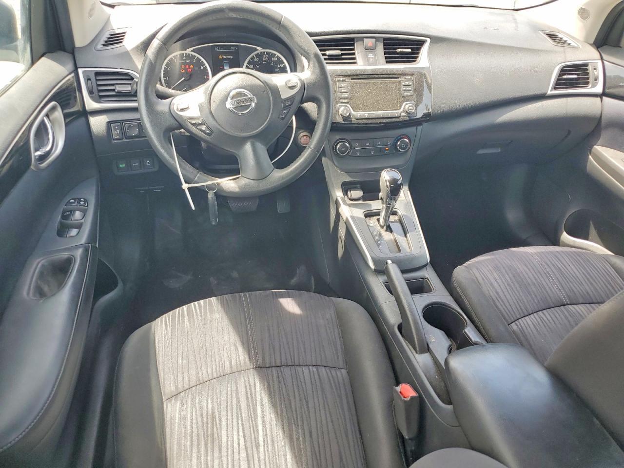 2017 Nissan Sentra Sv - zdjęcie 8