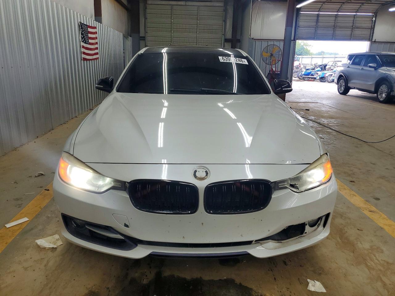 2013 BMW 335 I - zdjęcie 5