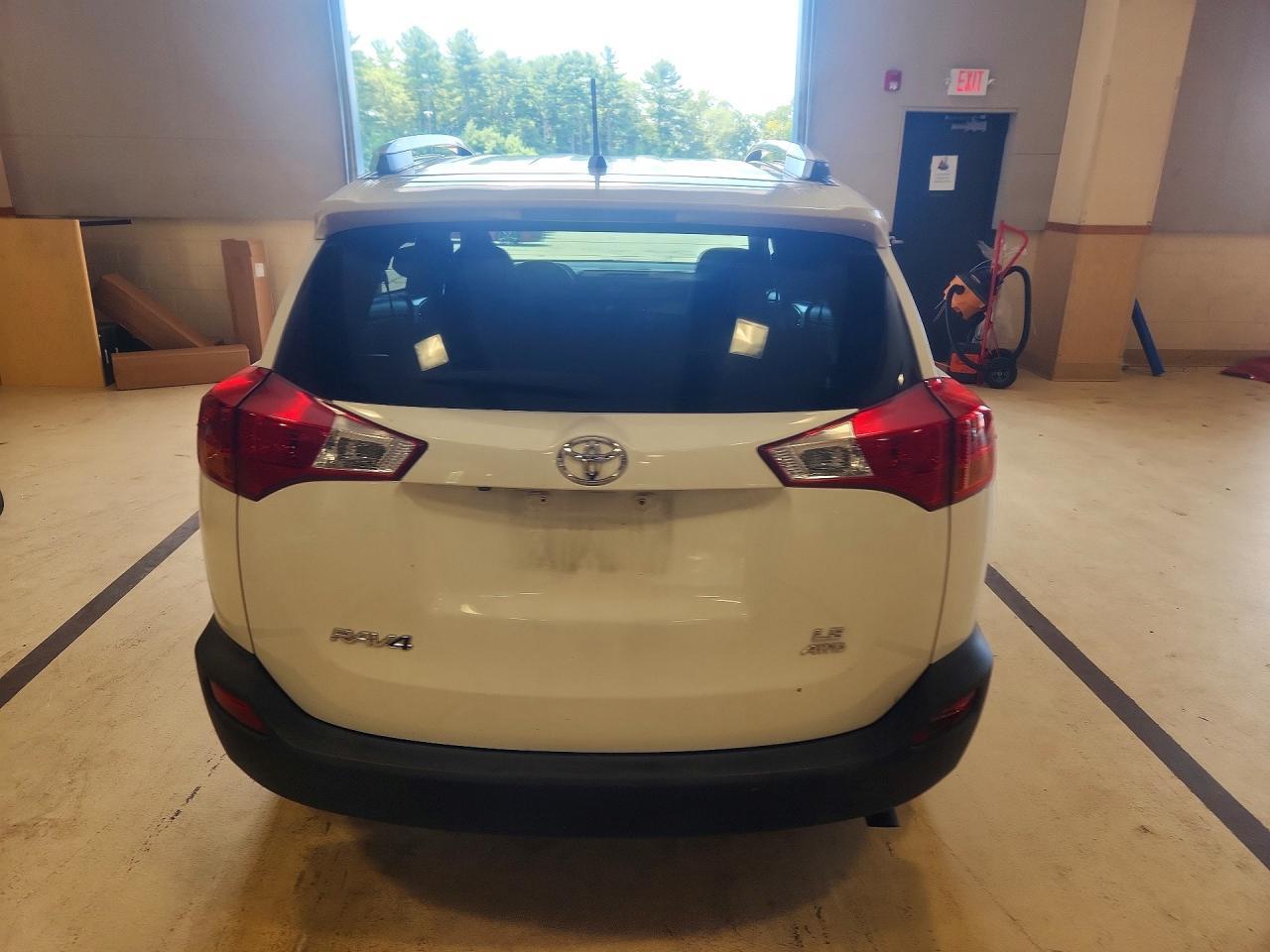 2014 Toyota Rav4 Le - zdjęcie 6