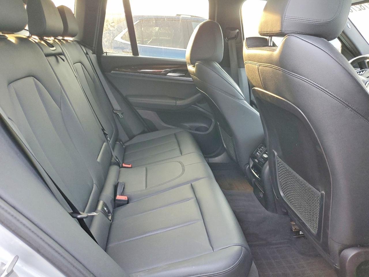 2019 BMW X3 xDrive30I - zdjęcie 11