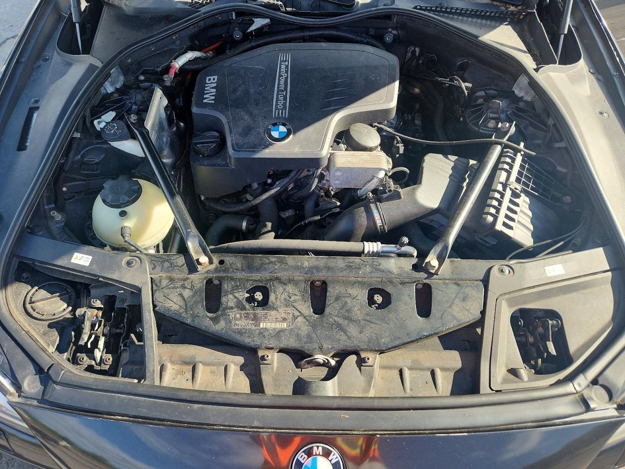 2013 BMW 528 Xi - zdjęcie 11