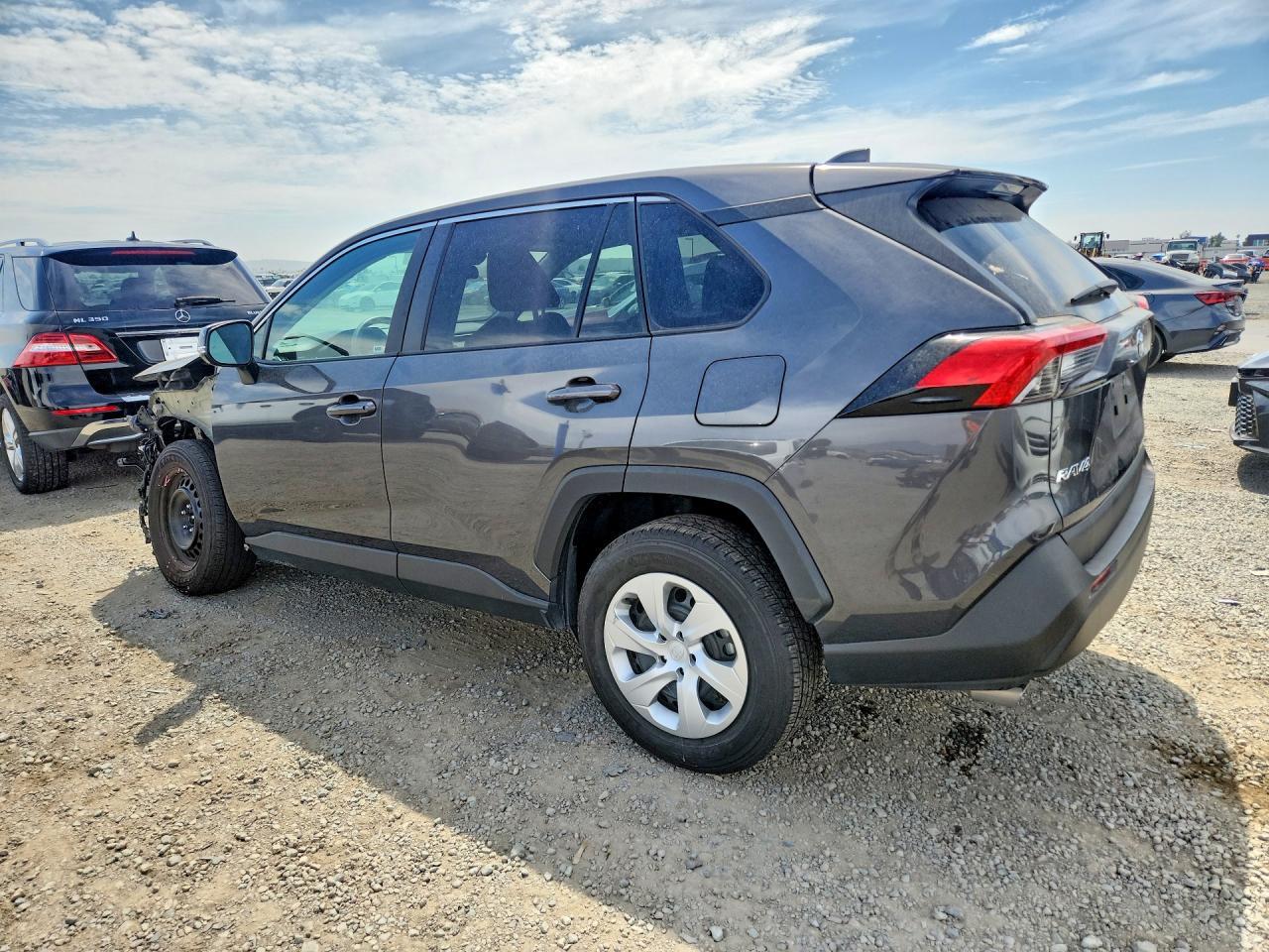 2025 Toyota Rav4 Le - zdjęcie 2