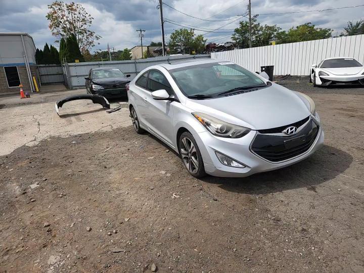 2014 Hyundai Elantra Coupe Base - zdjęcie 14