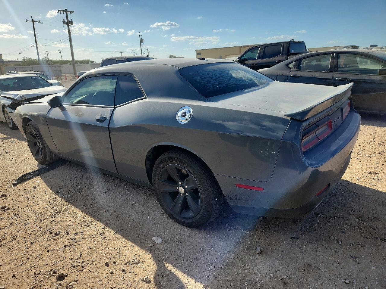 2019 Dodge Challenger Sxt - zdjęcie 2