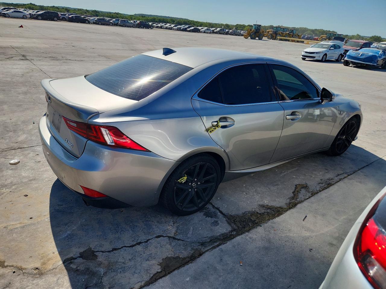 2015 Lexus Is 250 - zdjęcie 3